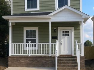 101 Gilmerton Ave, Portsmouth, VA 23704