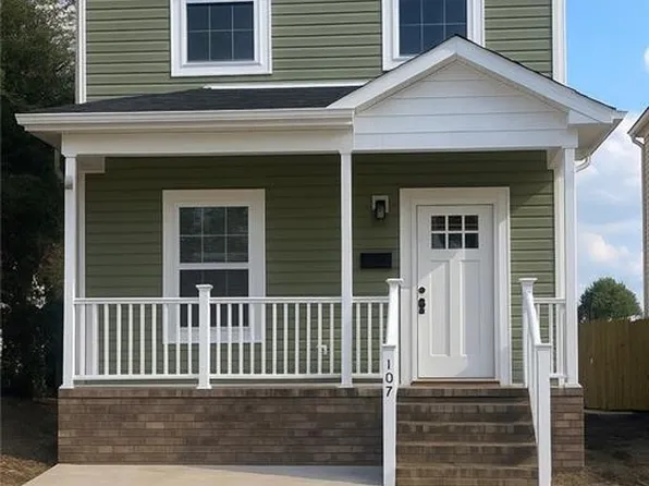 101 Gilmerton Ave, Portsmouth, VA 23704