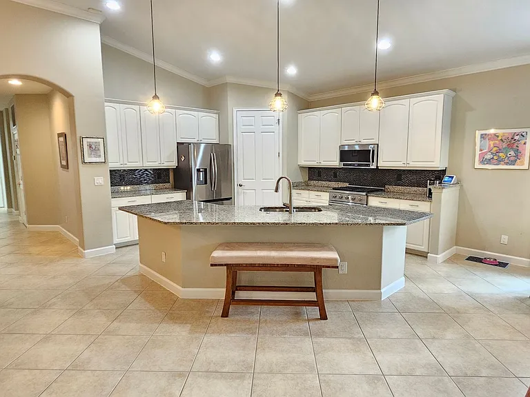 118 Bella Vista Ter #7C — Photo 23