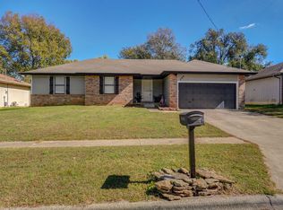 300 N Meteor Ave, Springfield, MO 65802