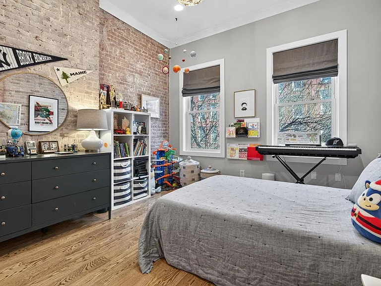 926 Park Ave — Photo 19