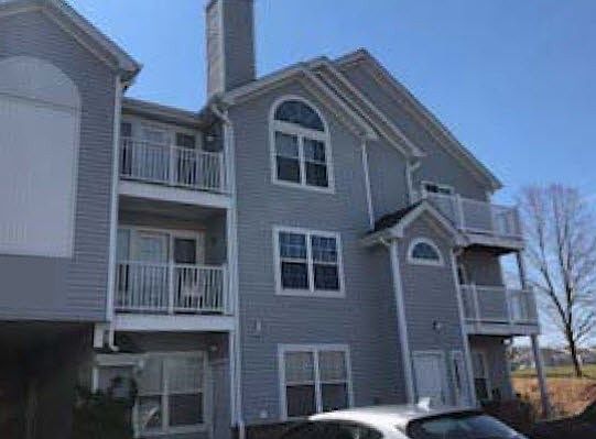 2nd image of 40 Springbrook Rd E Unit K