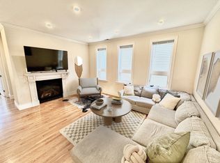 383 Maverick St FLOOR 1, Boston, MA 02128