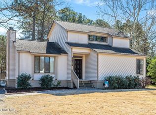 1615 Old Barn Rd, Rocky Mount, NC 27804