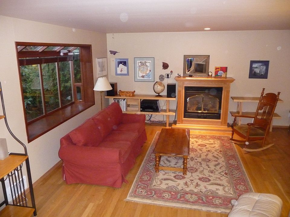 1st image of 1551 NW 195th St Unit 11