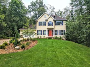 5260 Crooked Bay NE, Lowell, MI