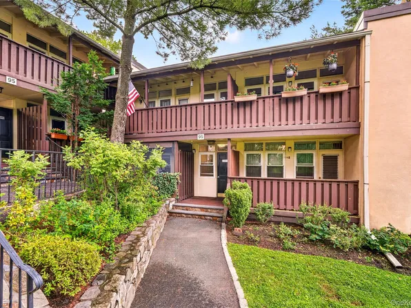 95 Wiltshire Road #C 16, Scarsdale, NY 10583