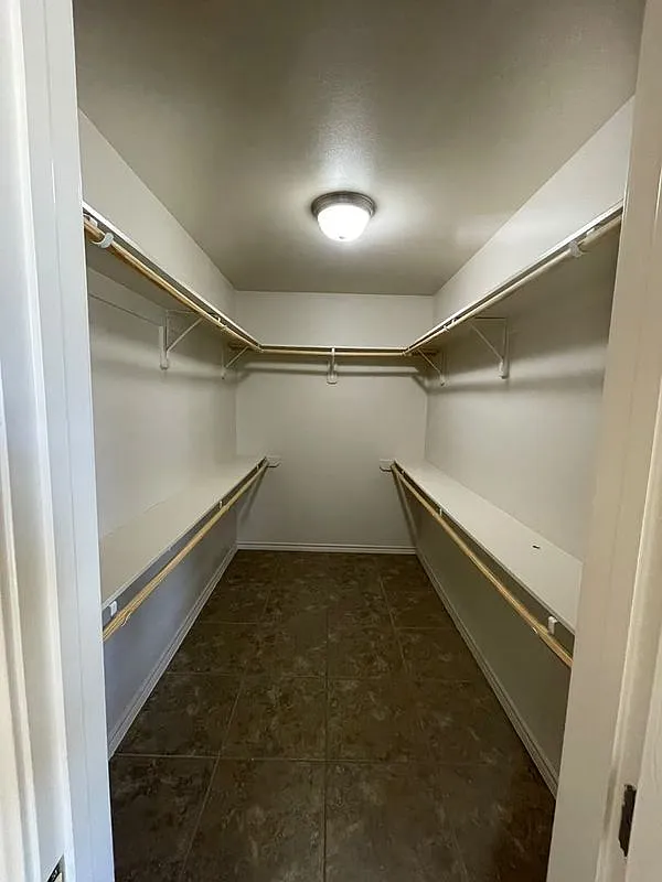 4 bed, 2.0 bath, 1553 sqft, $1,850 — Photo 1