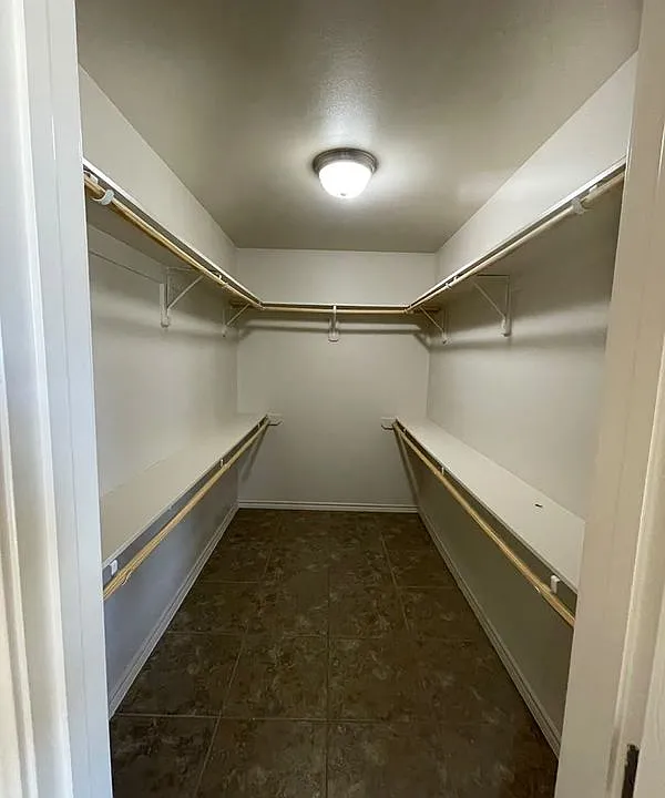 4184 Sabine Ave