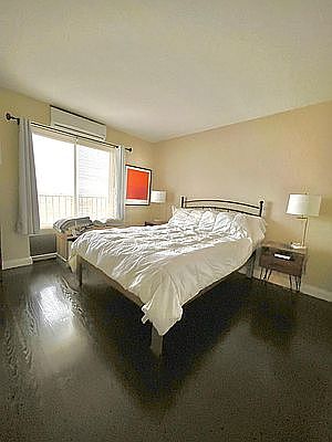 5th image of 2540 Shore Blvd