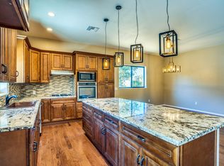 1445 E Emilie Cir, Oracle, AZ 85623