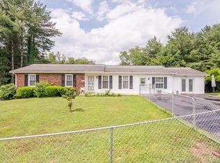 106 King Arthur Ct, Galax, VA 24333