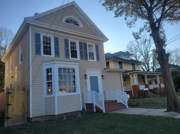 735 Riverside Ave, Elizabeth City, NC 27909