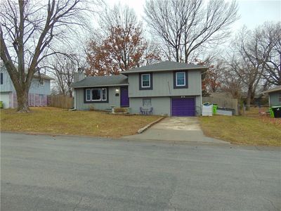 2103 Ridgewood Rd, Harrisonville, MO, 64701