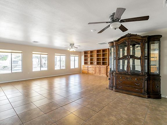 3rd image of 10645 W Tumblewood Dr