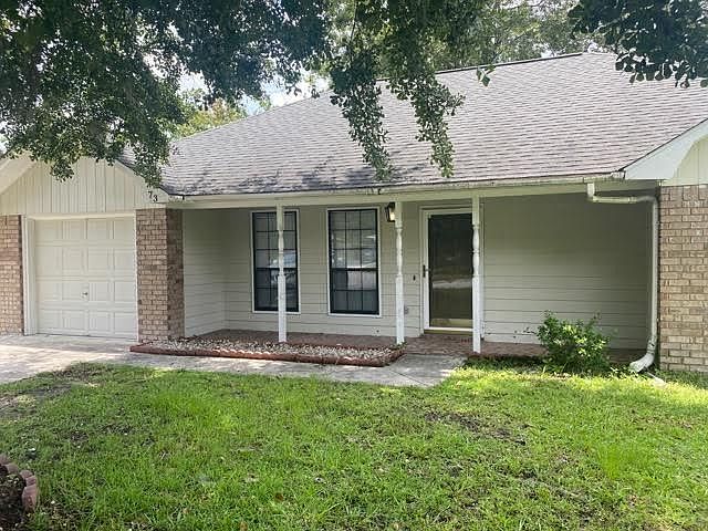 1st image of 73 Thornbriar Dr