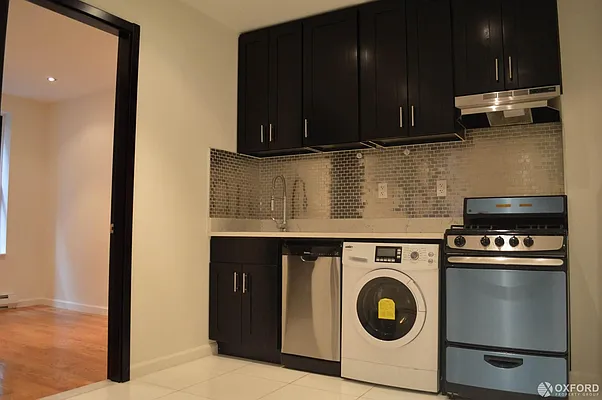 Rented by Oxford Property Group | media 22