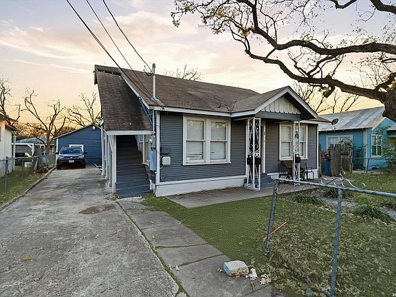 2nd image of 434 Buckingham Ave
