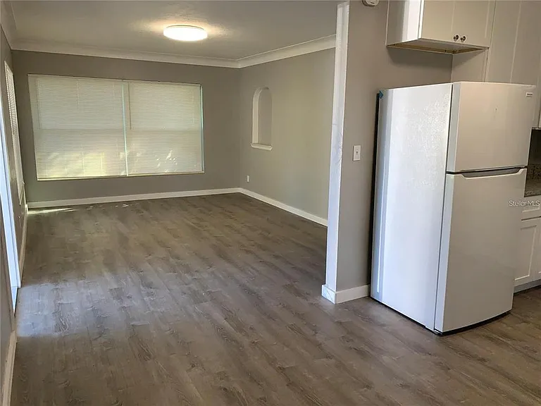 832 20th Ave S #830 — Photo 3