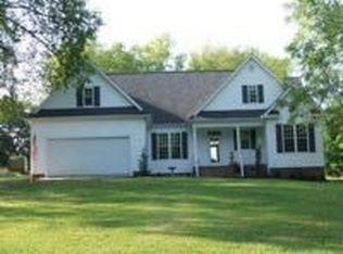 802 Ferry Hill Trl, Clarksville, VA 23927