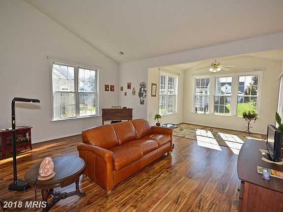 3rd image of 6293 Culverhouse Ct