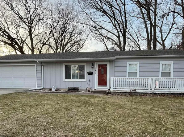 3637 9th St, East Moline, IL 61244