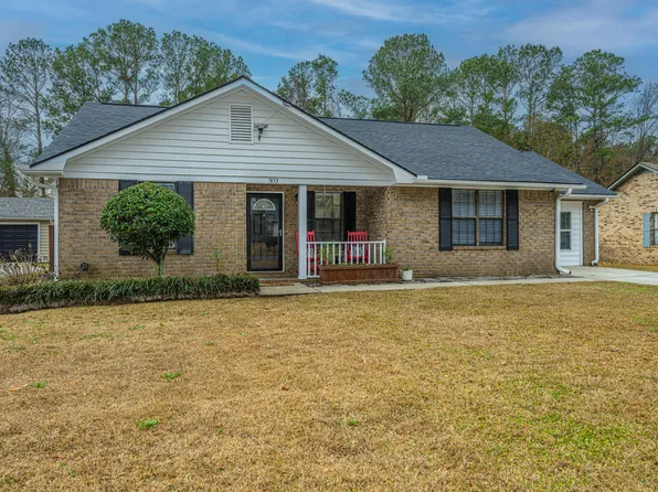 303 Houston Dr, Ladson, SC 29456