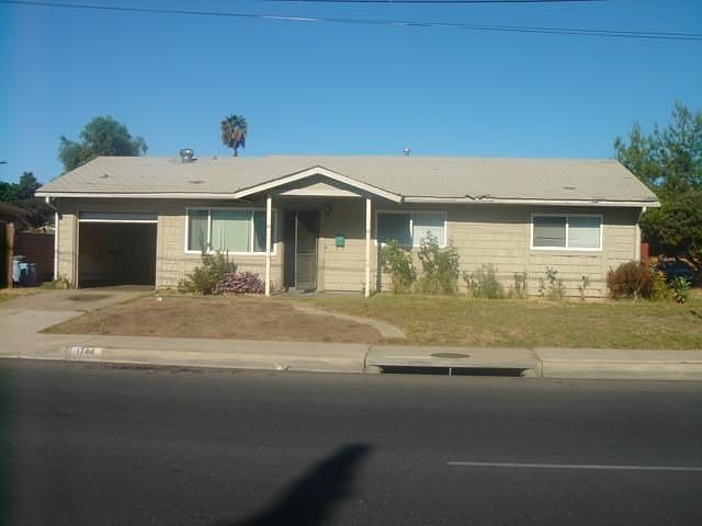 1st image of 1744 E Washington Ave