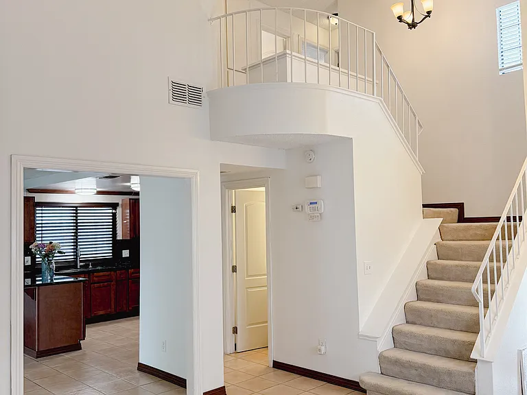 3499 Del Sol Way — Photo 4