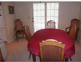 5th image of 114 Farmington Dr