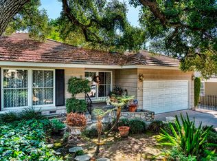 2120 Roosevelt Ave, Altadena, CA 91001