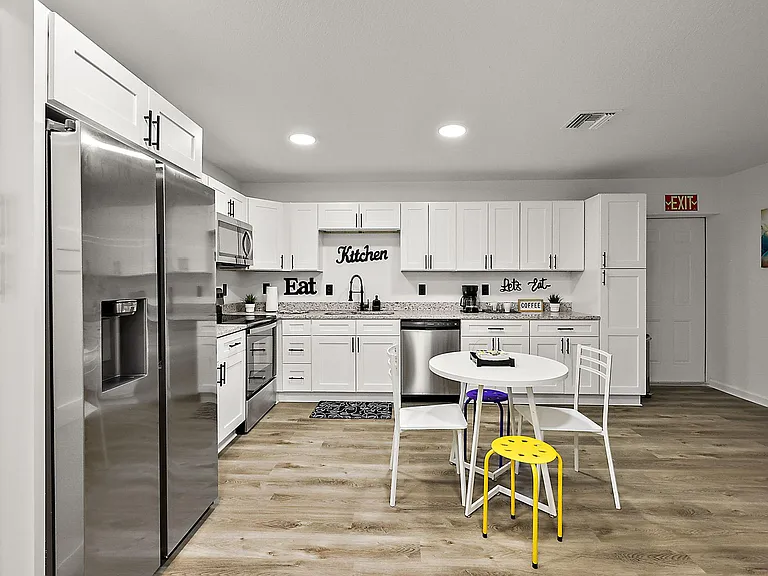 Sunnyview Dr — Photo 4