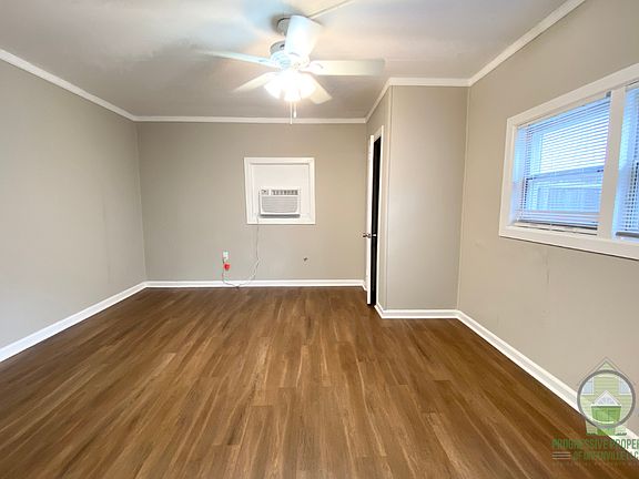 5th image of 7 Cherry Ave