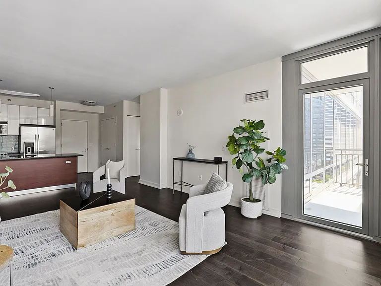 2101 Market St #8O5 — Photo 17