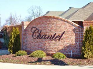 5689 Garnet Dr, Springdale, AR 72764