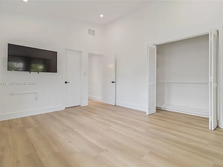 900 Belle Meade Island Dr — Photo 10