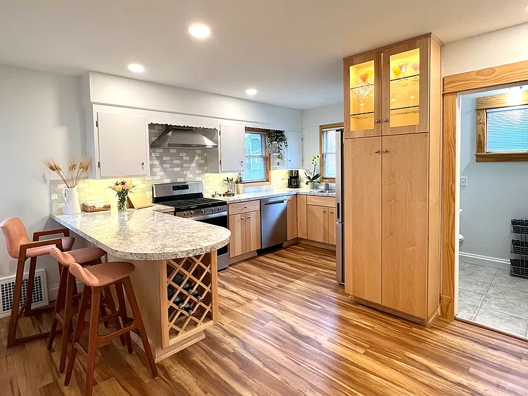 224 Houston Pl — Photo 7