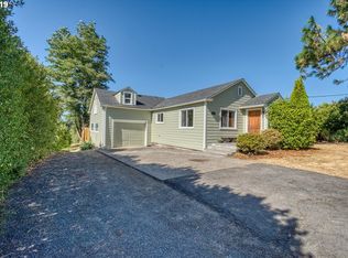 3403 Columbia Heights Rd, Longview, WA 98632