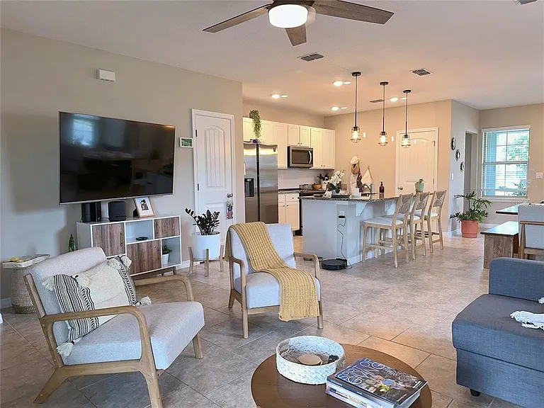 10126 Salt Point Dr — Photo 5