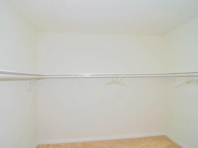 15207 Keystone Bend Ln — Photo 14