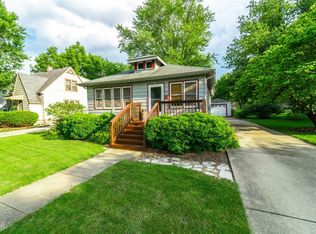 233 E South St, Crown Point, IN 46307