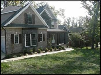 2nd image of 5230 Walkercrest Ln