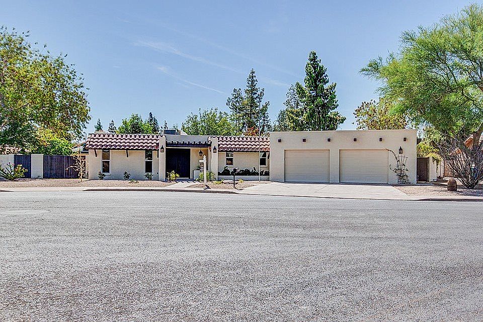 1st image of 1061 E Fawn Cir