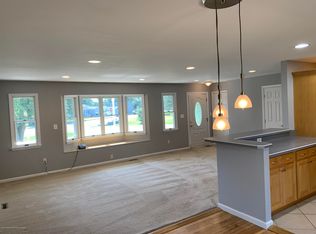 198 Silver Bay Rd, Toms River, NJ 08753