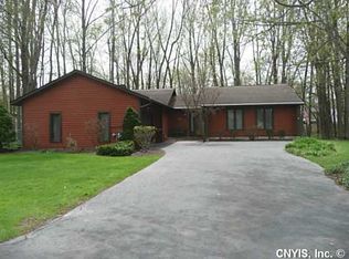 4274 Persimmon Path, Liverpool, NY 13090