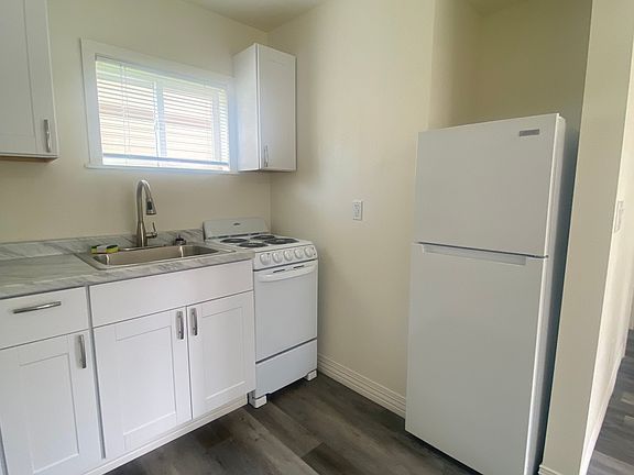 4th image of 3609 W Kennewick Ave #5
