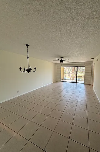 2916 SW 22nd Cir #20D2 Photo 1