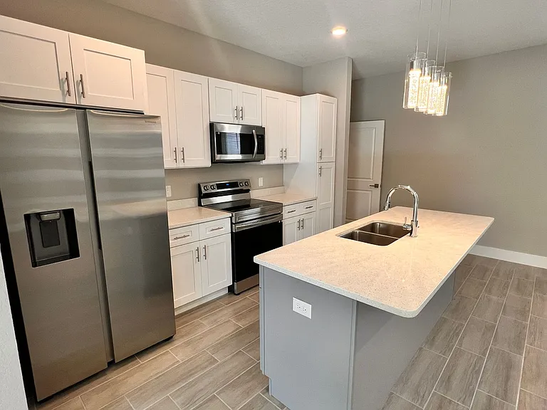 265 Hyacinth Ct — Photo 7