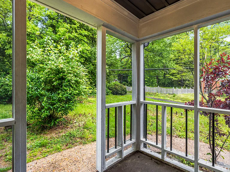 6005 Medlin Heights Rd — Photo 26