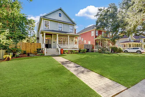 1704 Heights Blvd Photo 1